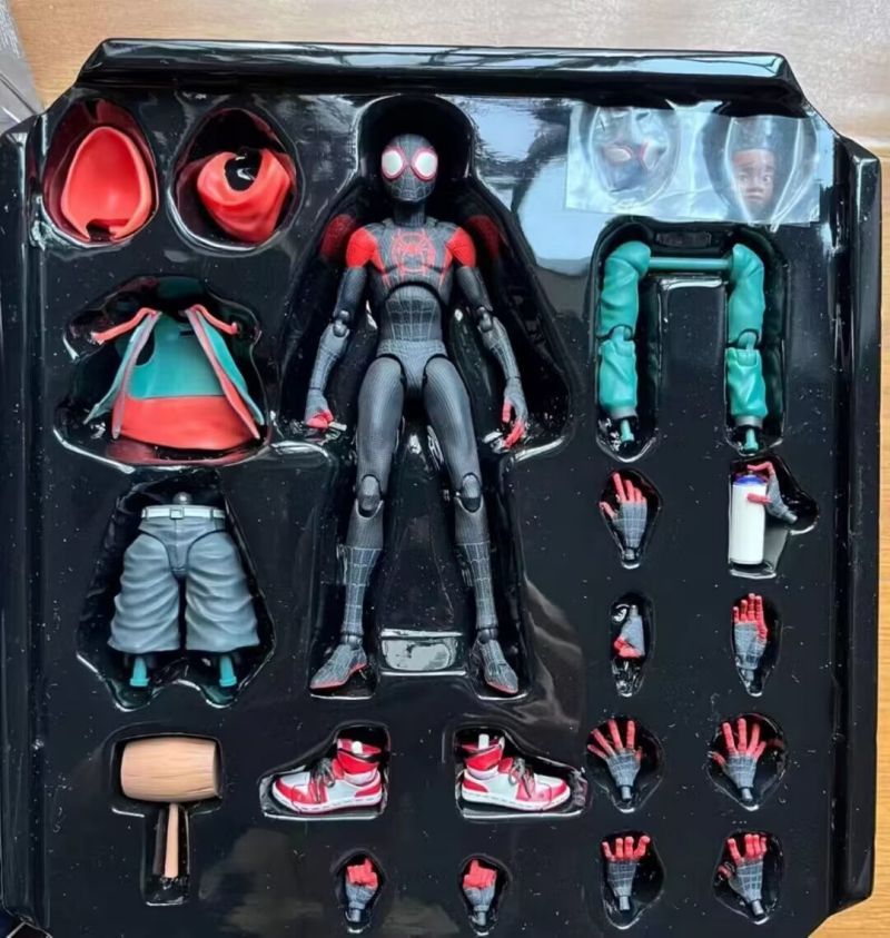 Figurine De Spider-Man : Miles