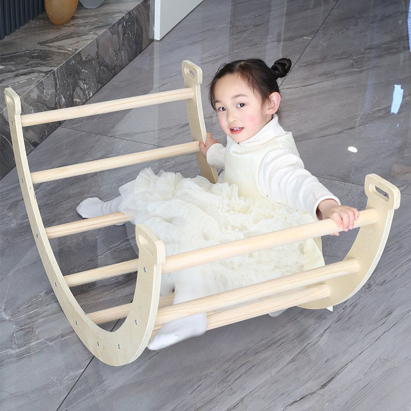 Structure d'escalade en bois pour enfants