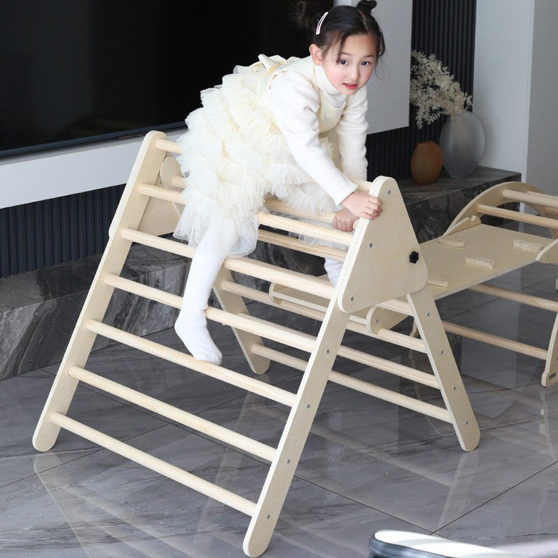 Structure d'escalade en bois pour enfants